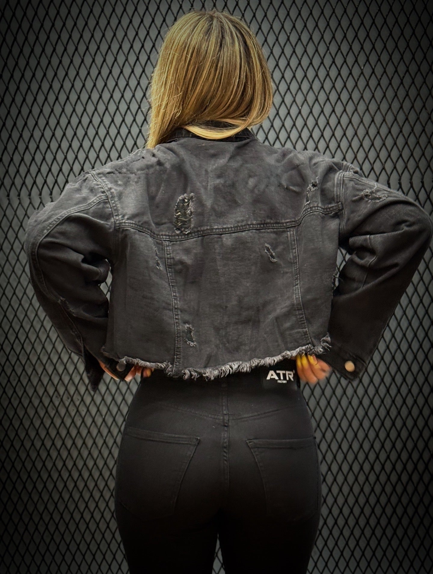 Campera Crop BLACK